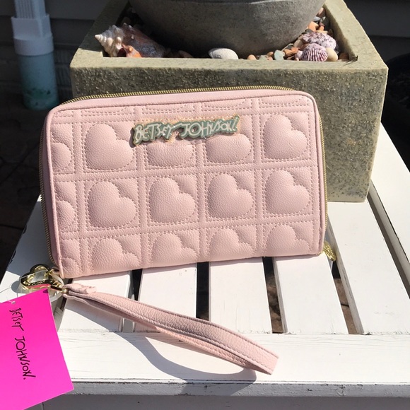 Betsey Johnson Handbags - Betsey Johnson Clutch/wallet